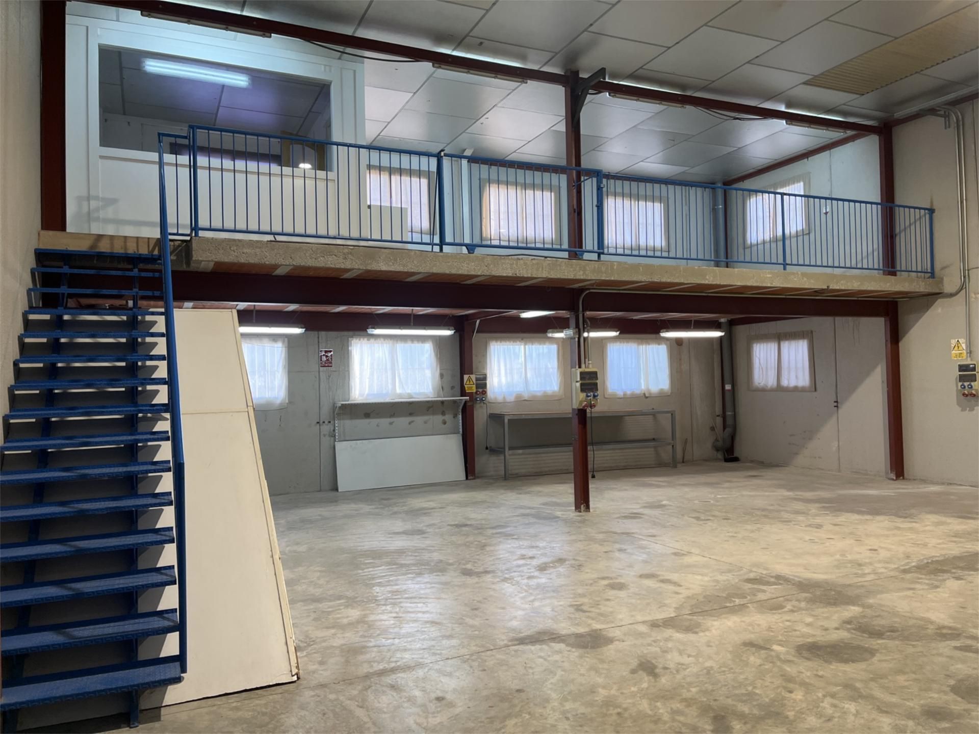Nau industrial de lloguer en Fortuna amb Aire condicionat