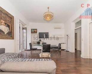 Living room of Flat to rent in  Madrid Capital  with Air Conditioner and Balcony