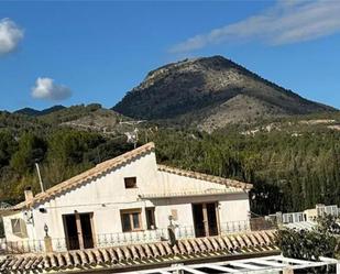 Vista exterior de Àtic de lloguer en Caravaca de la Cruz amb Terrassa