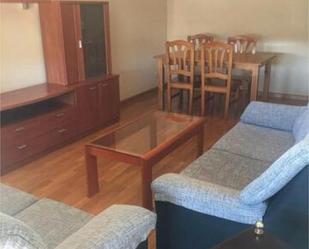 Living room of Flat to rent in Zamora Capital   with Heating, Terrace and Storage room