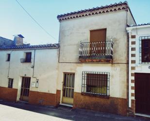 Vista exterior de Casa adosada en venda en Chirivel amb Balcó