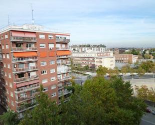 Vista exterior de Pis de lloguer en  Madrid Capital amb Aire condicionat, Calefacció i Terrassa