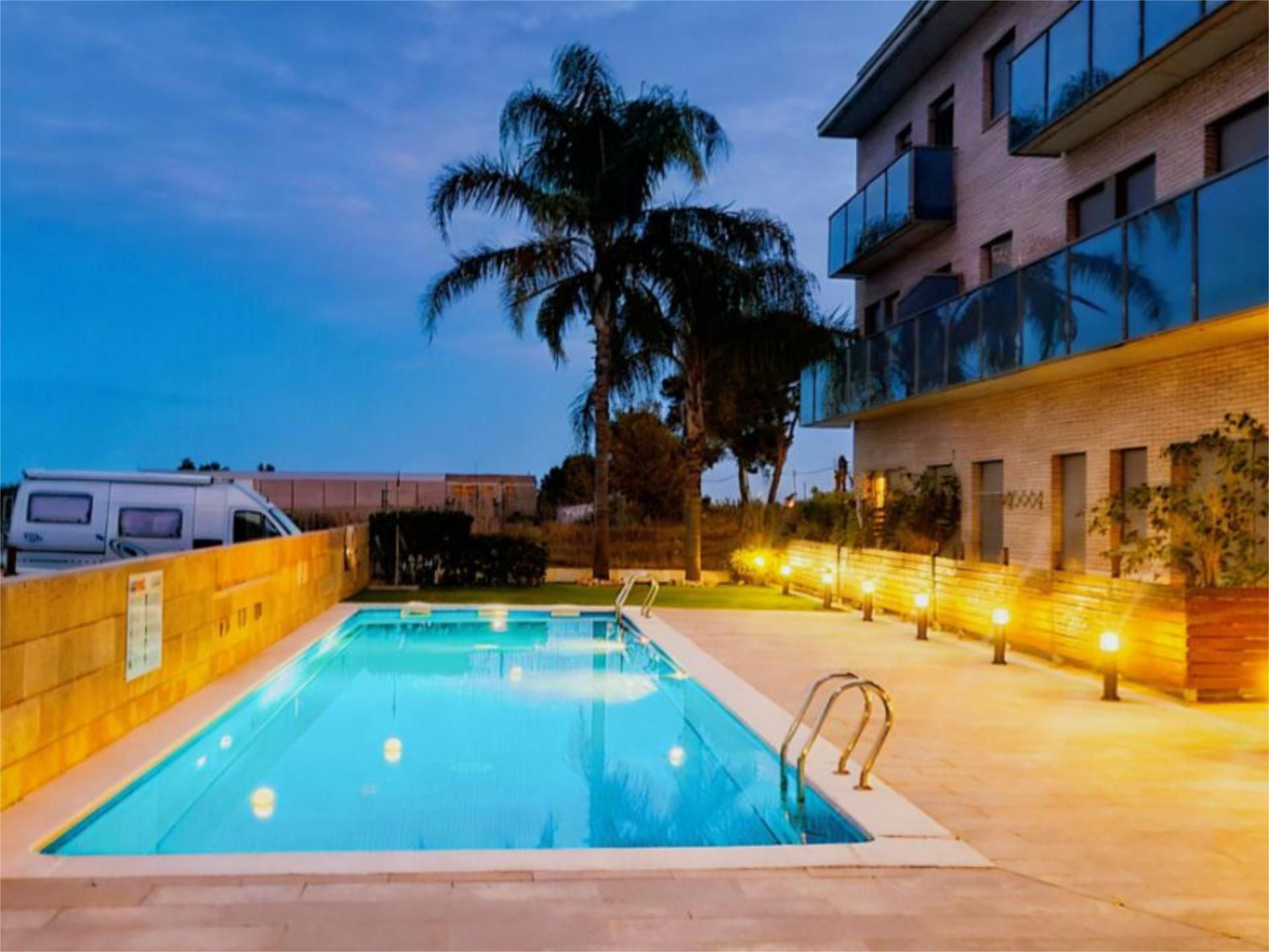 Flat for sale in Carrer Nostra Senyora Esperança, 2, Deltebre Swimming pool of Flat for sale in Deltebre with Air Conditioner, Heating and Terrace