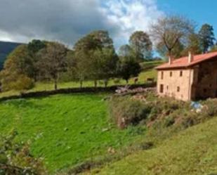 Jardí de Finca rústica en venda en Luena 