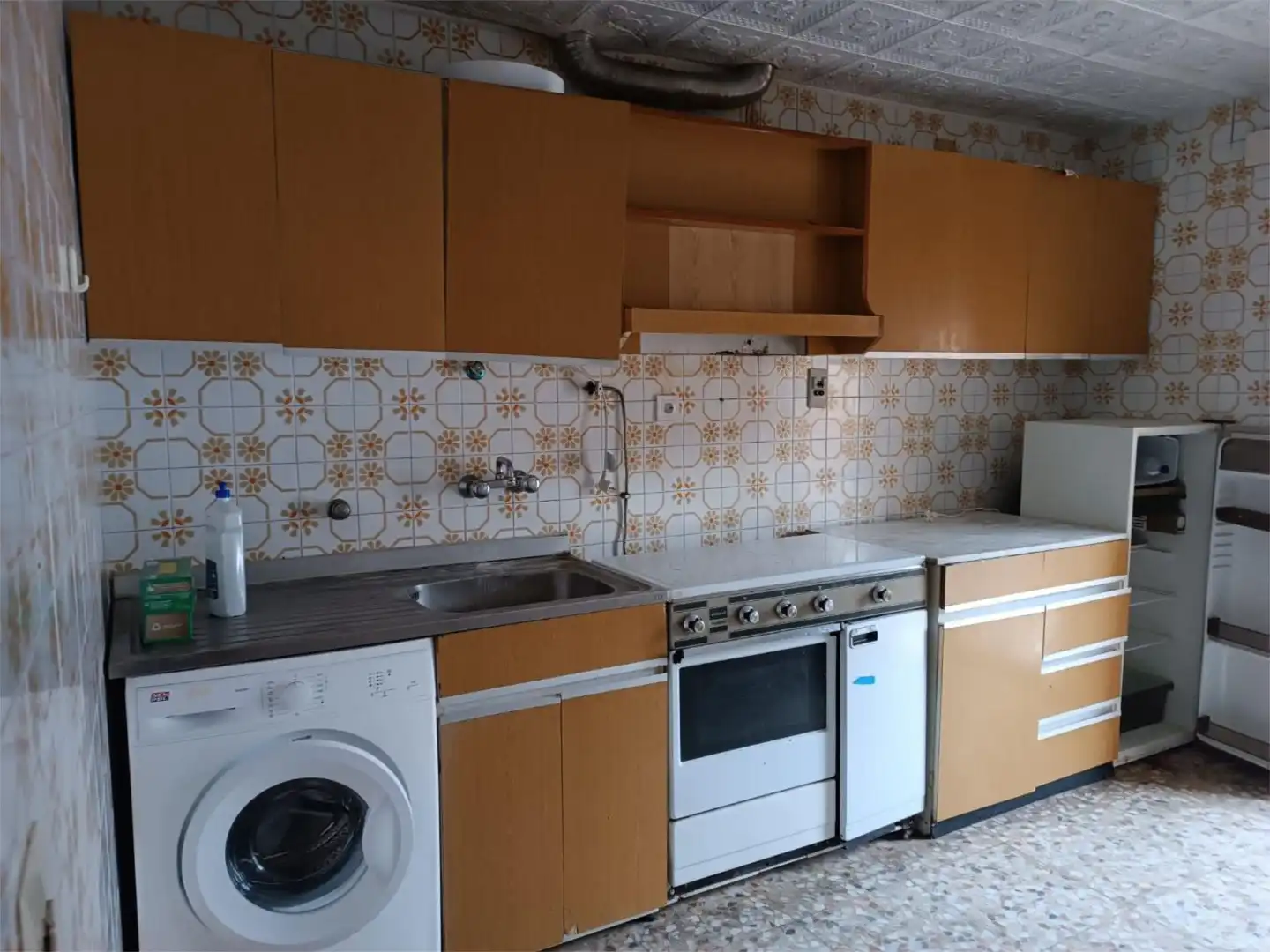 Piso en venta en Travesía Diez, 7, Lécera Cocina de Piso en venta en Lécera con Jardín privado, Terraza y Trastero