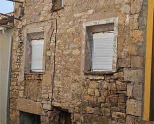 Vista exterior de Casa o xalet en venda en Torrente de Cinca amb Terrassa