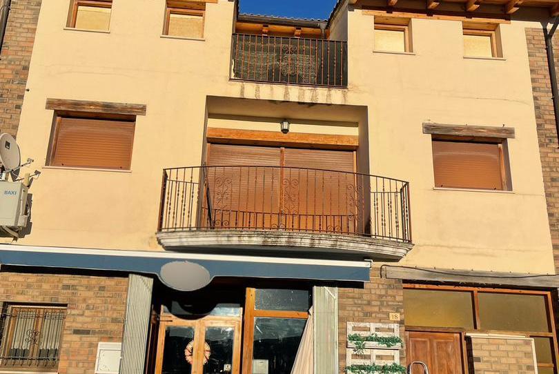 Casa adosada en venda a Isona i Conca Dellà, Lleida - imatge 1 Foto 1 de Casa adosada en venda a Isona i Conca Dellà, Lleida