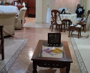 Living room of Single-family semi-detached for sale in Dos Hermanas  with Air Conditioner, Heating and Furnished