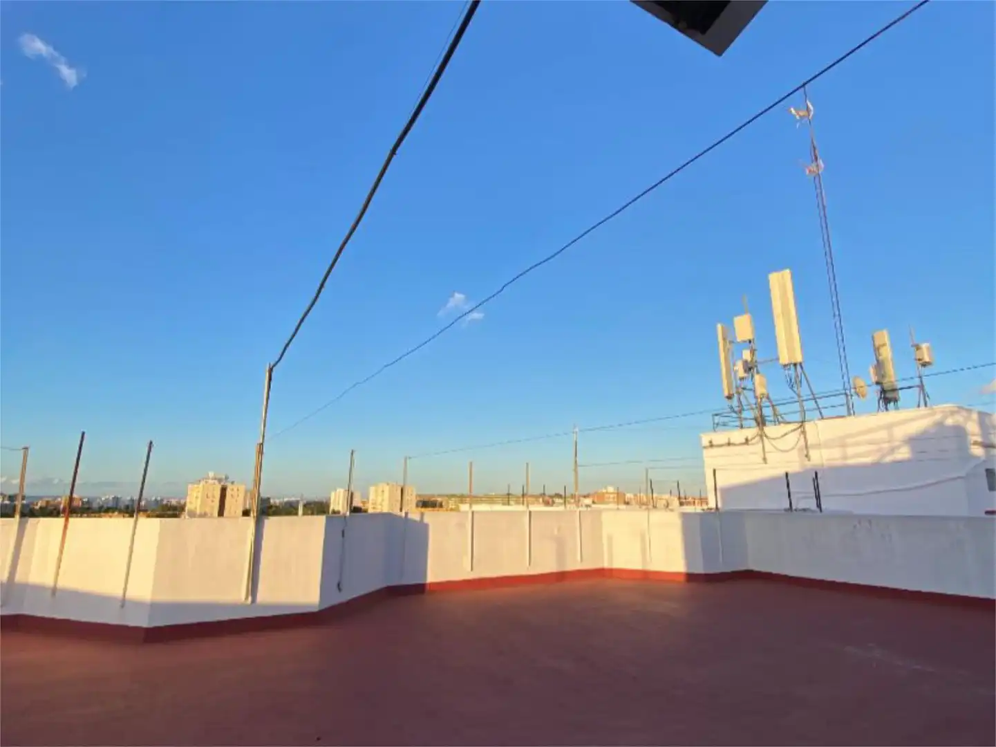 Piso en venta en Calle Coimbra, 34, El Cerro Terraza de Piso en venta en Sevilla con Aire acondicionado, Terraza y Balcón