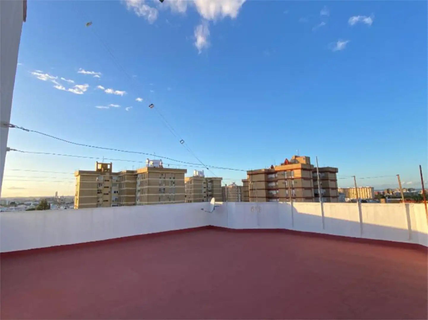 Piso en venta en Calle Coimbra, 34, El Cerro Terraza de Piso en venta en Sevilla con Aire acondicionado, Terraza y Balcón