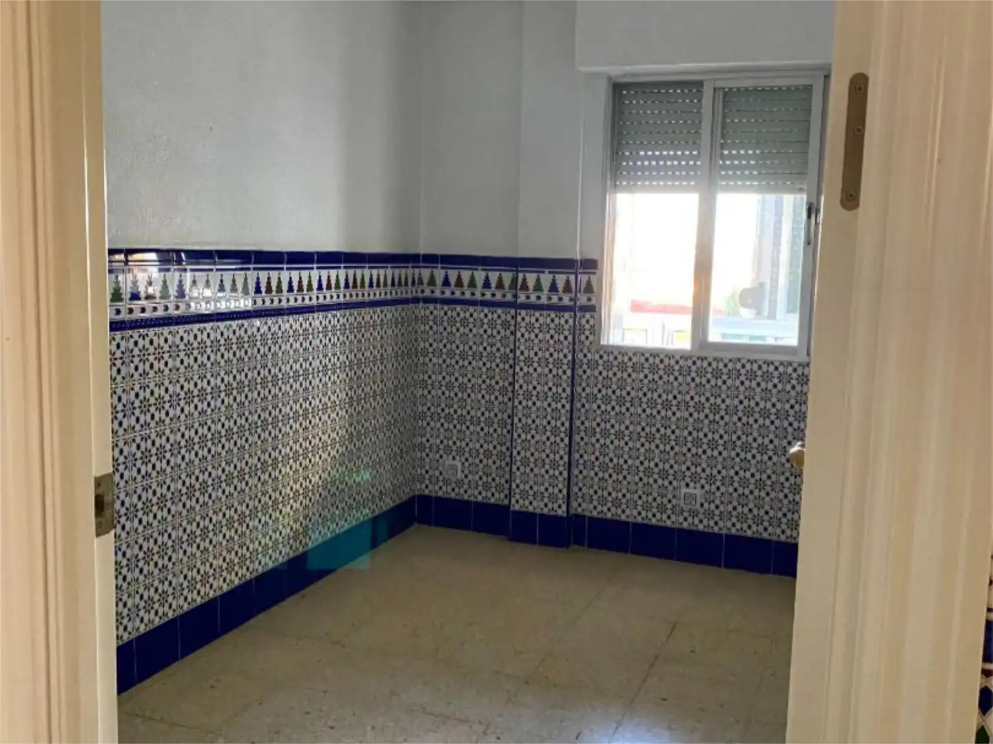 Piso en venta en Calle Coimbra, 34, El Cerro Habitación de Piso en venta en Sevilla con Aire acondicionado, Terraza y Balcón