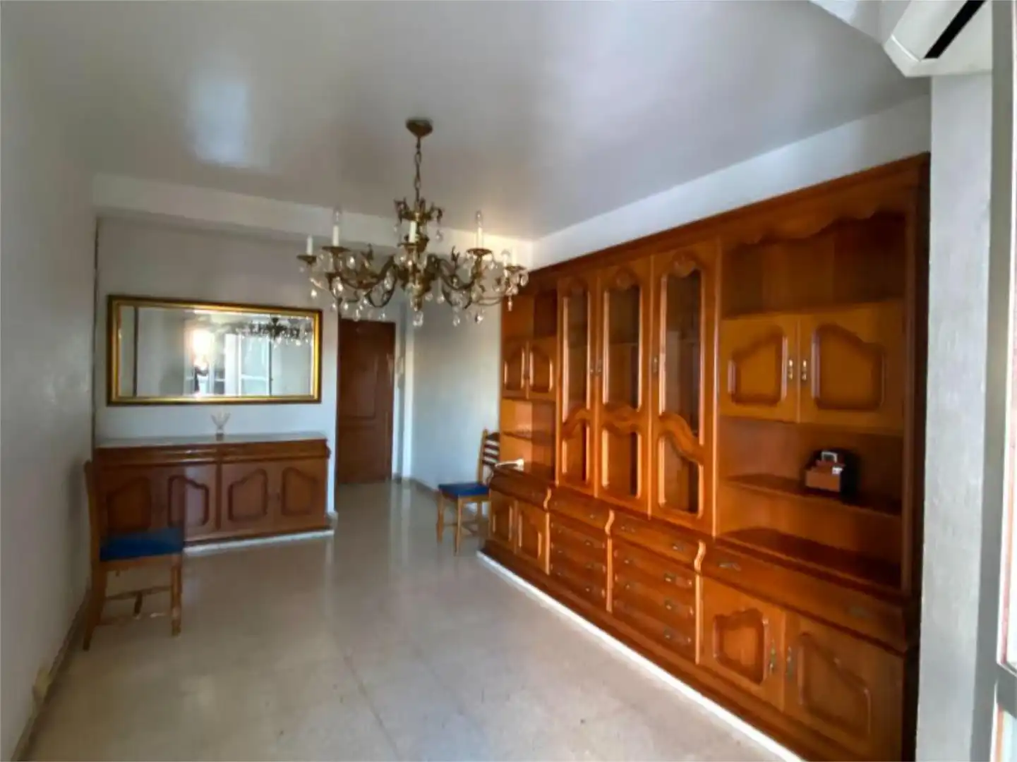 Piso en venta en Calle Coimbra, 34, El Cerro Comedor de Piso en venta en Sevilla con Aire acondicionado, Terraza y Balcón