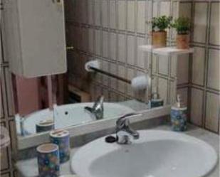 Bathroom of Flat to rent in Alcalá la Real  with Heating and Terrace