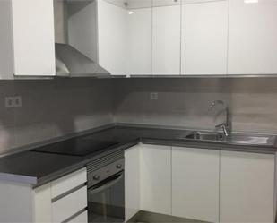 Kitchen of Flat to rent in  Valencia Capital  with Air Conditioner and Heating