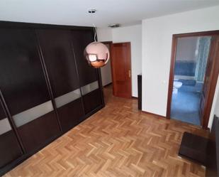 Bedroom of Flat to rent in Gijón   with Parquet flooring