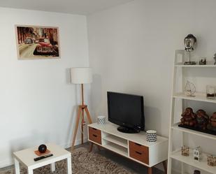 Living room of Apartment to rent in Vigo   with Heating, Furnished and Oven