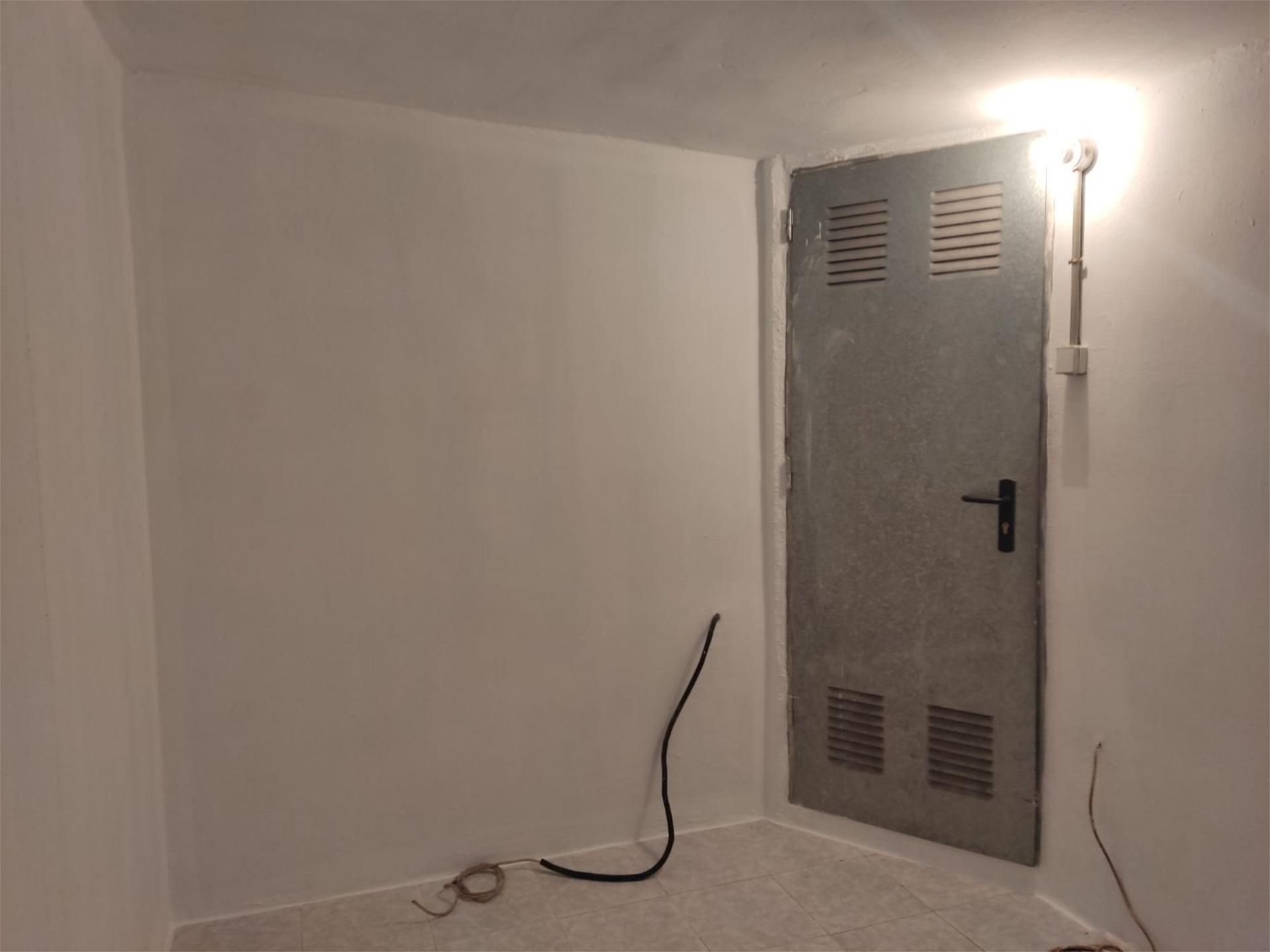 Box room to rent in El Campello