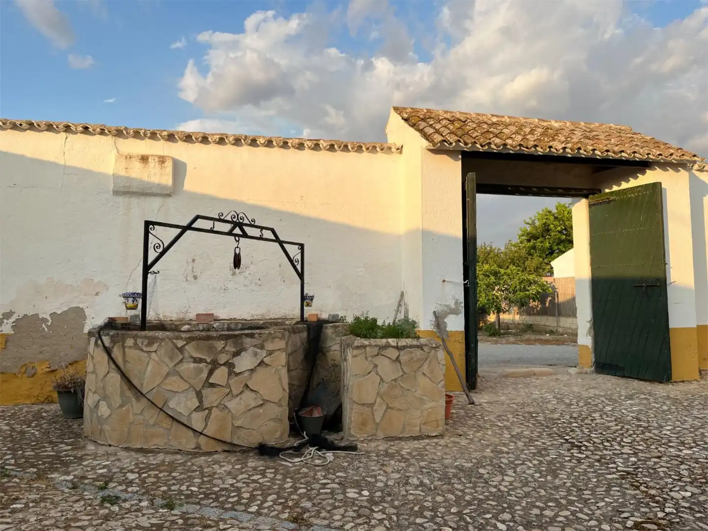 Country homes for sale in Calle San Ricardo, 17, Bobadilla - Bobadilla Estación - La Joya Exterior view of Country homes for sale in Antequera with Air Conditioner, Swimming Pool and Balcony