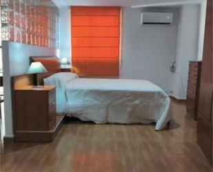 Bedroom of Flat to rent in Mérida  with Heating, Terrace and Furnished