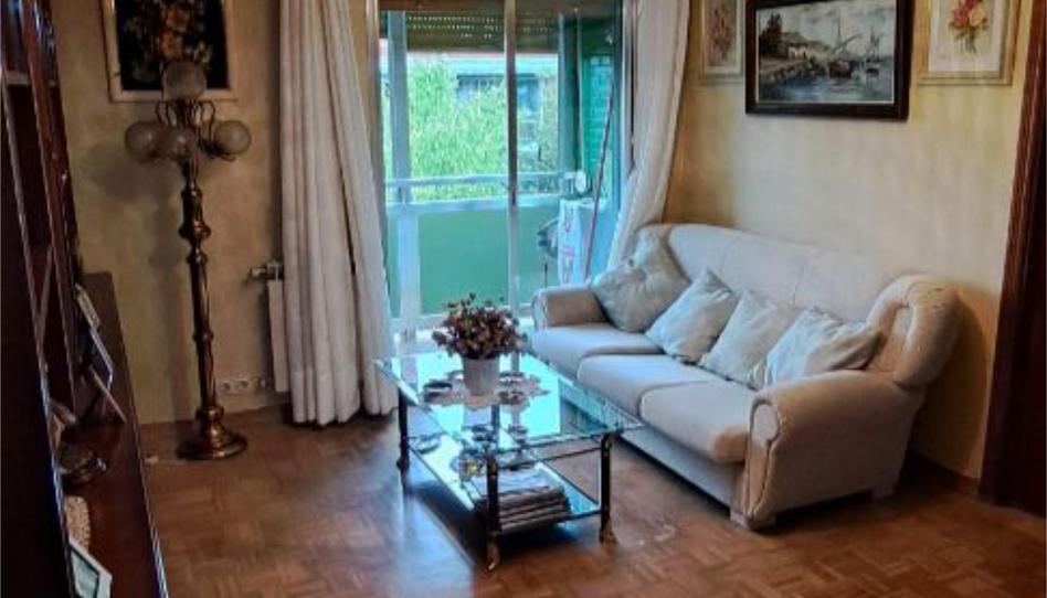Flat for sale in Avenida de Moratalaz, 138, Vinateros, Madrid - image 1 Photo 1 of Flat for sale in Avenida de Moratalaz, 138, Vinateros, Madrid