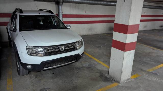 Garaje en Alquiler en Calle Miguel Ángel, 57 en Plaza de la Luz