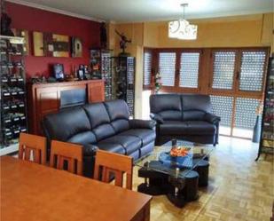 Living room of Flat for sale in Astorga  with Heating, Private garden and Storage room