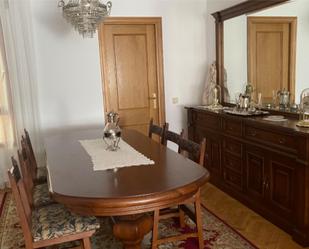 Flat to rent in Calle Medinaceli, 1, Centro