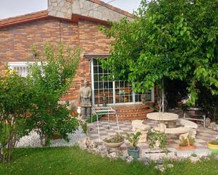 Terrassa de Casa o xalet en venda en Torrejón del Rey amb Aire condicionat, Terrassa i Piscina