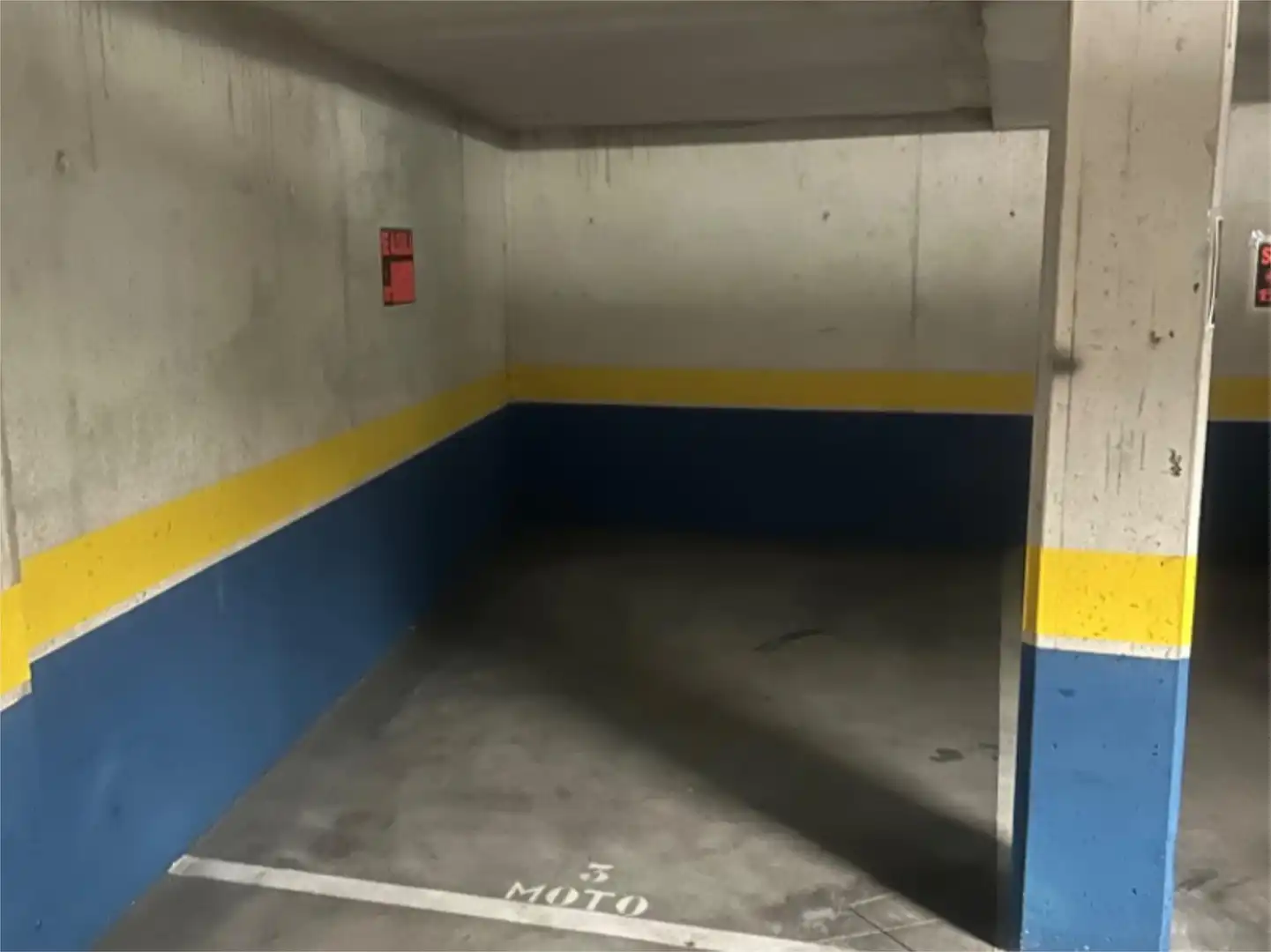 Parking of Garage for rent in Arroyomolinos (Madrid)