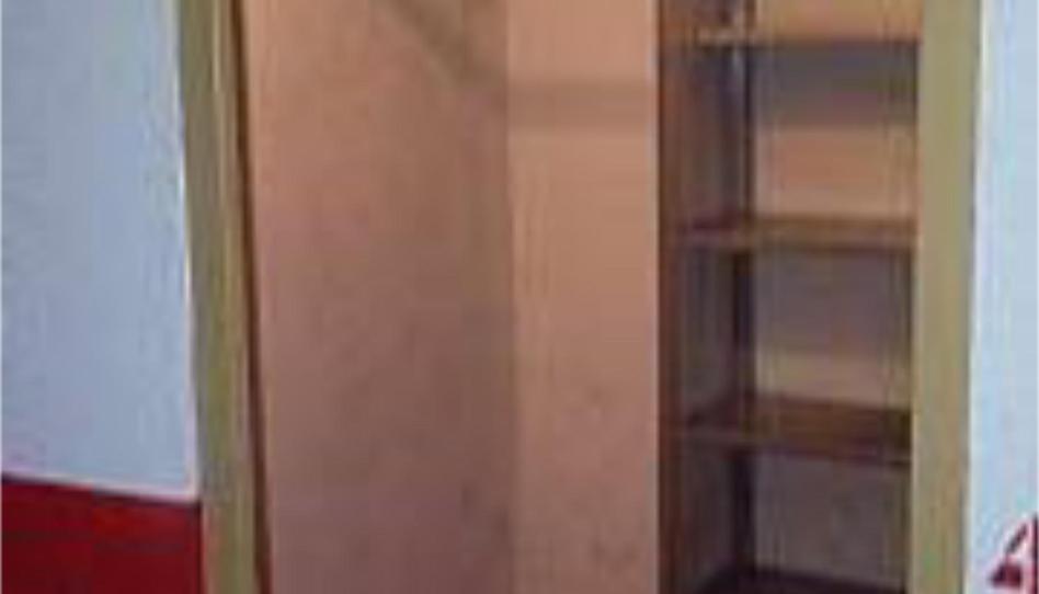 Box room to rent in Carrer Baixada de Toro, 9, Eixample, Tarragona - image 1 Photo 1 of Box room to rent in Carrer Baixada de Toro, 9, Eixample, Tarragona