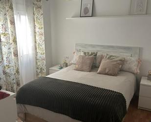 Bedroom of Flat to rent in  Ceuta Capital  with Air Conditioner, Furnished and Oven