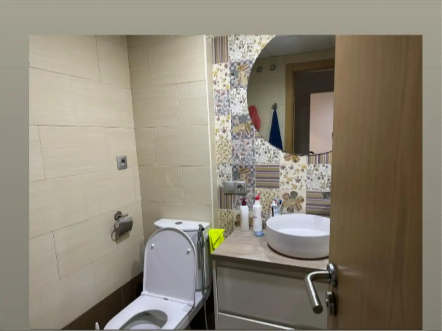 Piso en venta en Calle Valentina Pinelo, 7, La Plata Baño de Piso en venta en Sevilla con Aire acondicionado, Calefacción y Trastero