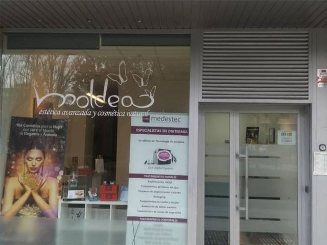 Local comercial en Alquiler en Calle Abejeras, 25 en Iturrama