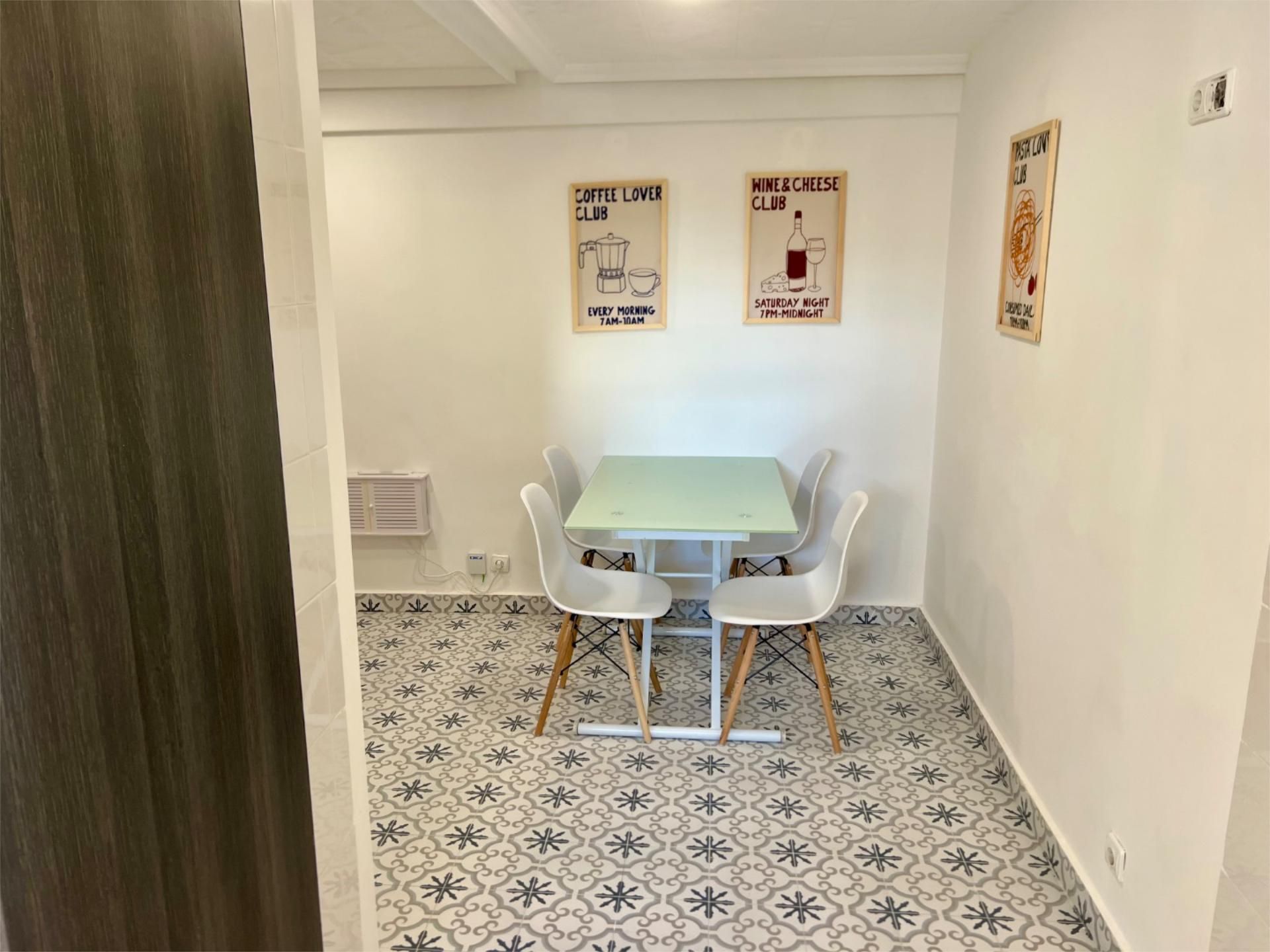 Flat for share in Calle Orquídea, 5, Reyes Católicos Flat for share in Calle Orquídea, 5, Reyes Católicos