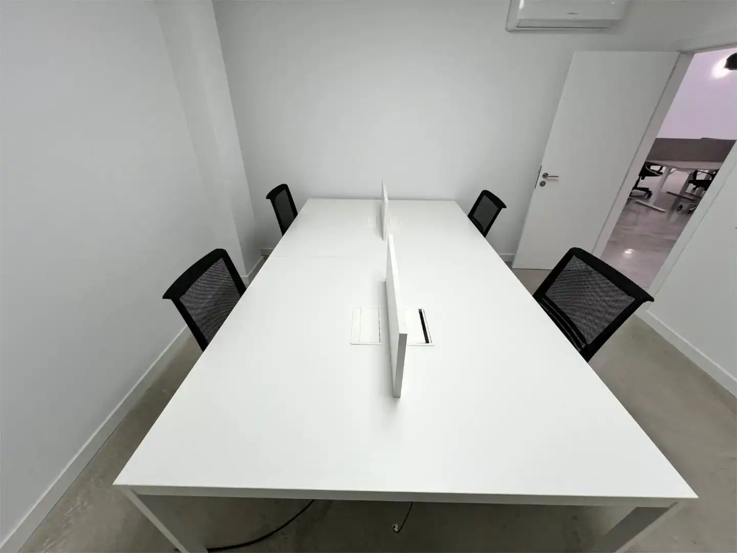 Büro zur Miete in Carrer dels Gremis, 55, Sant Isidre Büro zur Miete in Valencia