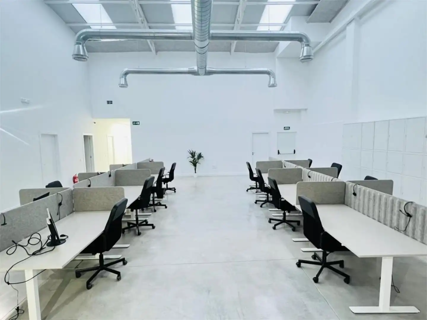Büro zur Miete in Carrer dels Gremis, 55, Sant Isidre Büro zur Miete in Valencia