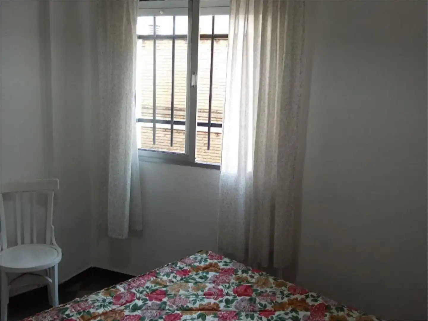Zimmer in Calle Resolana, 6, Doctor Barraquer - G. Renfe - Policlínico Schlafzimmer von Wohnung zur untervermieten in Sevilla mit Klimaanlage, Heizung und Terrasse