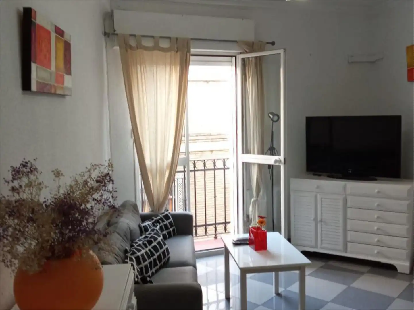 Zimmer in Calle Resolana, 6, Doctor Barraquer - G. Renfe - Policlínico Schlafzimmer von Wohnung zur untervermieten in Sevilla mit Klimaanlage, Heizung und Terrasse