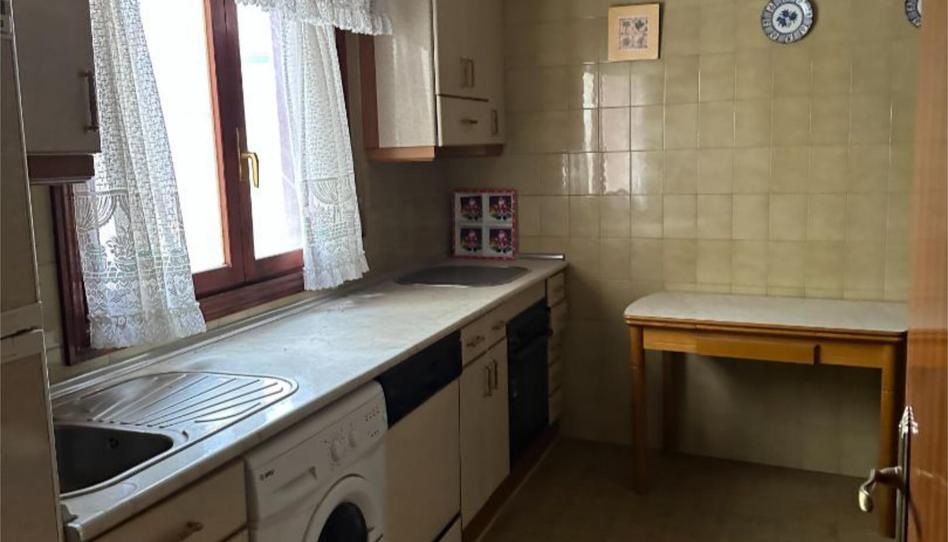 Flat for sale in Calle Juan Antonio Carmona, 22, Nava del Rey, Valladolid - image 1 Photo 1 of Flat for sale in Calle Juan Antonio Carmona, 22, Nava del Rey, Valladolid