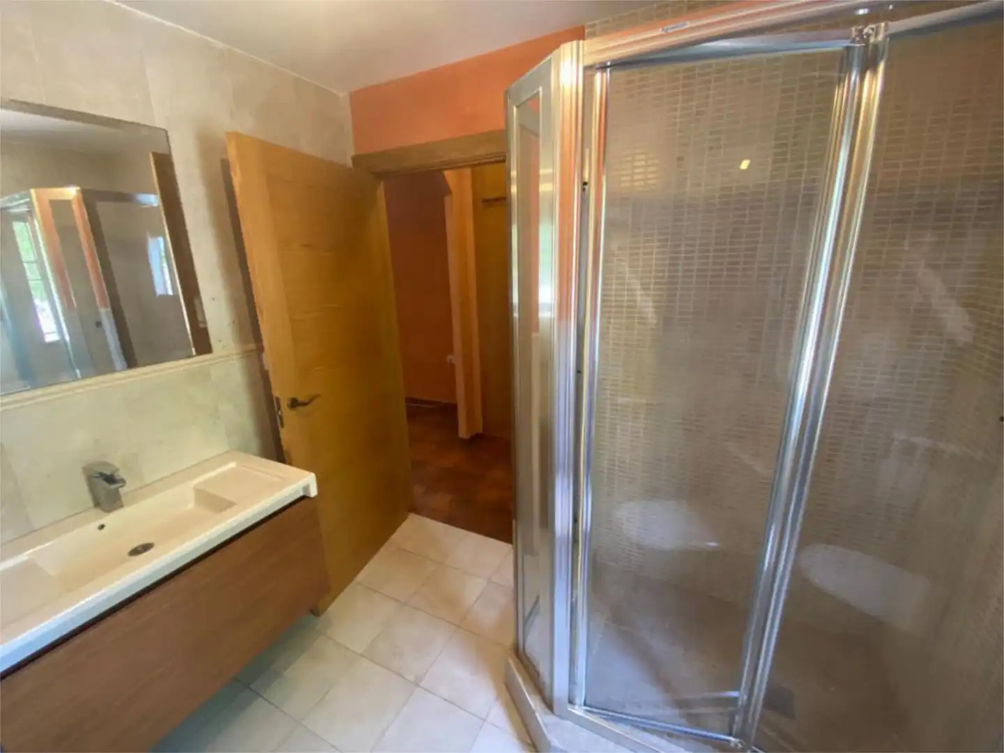Houses for sale in Primera Avenida, 87, Las Torres de Cotillas Bathroom of Houses for sale in Las Torres de Cotillas with Air Conditioner, Terrace and Swimming Pool