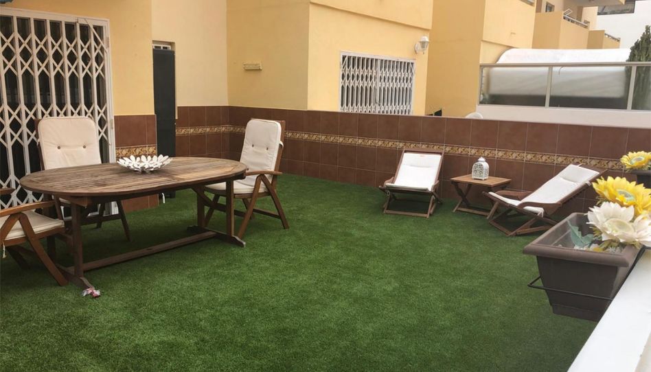 Apartamento de alquiler en Avenida Juan Carlos I, 30, Los Cristianos, Arona - imagen 1 Foto 1 de Apartamento de alquiler en Avenida Juan Carlos I, 30, Los Cristianos, Arona