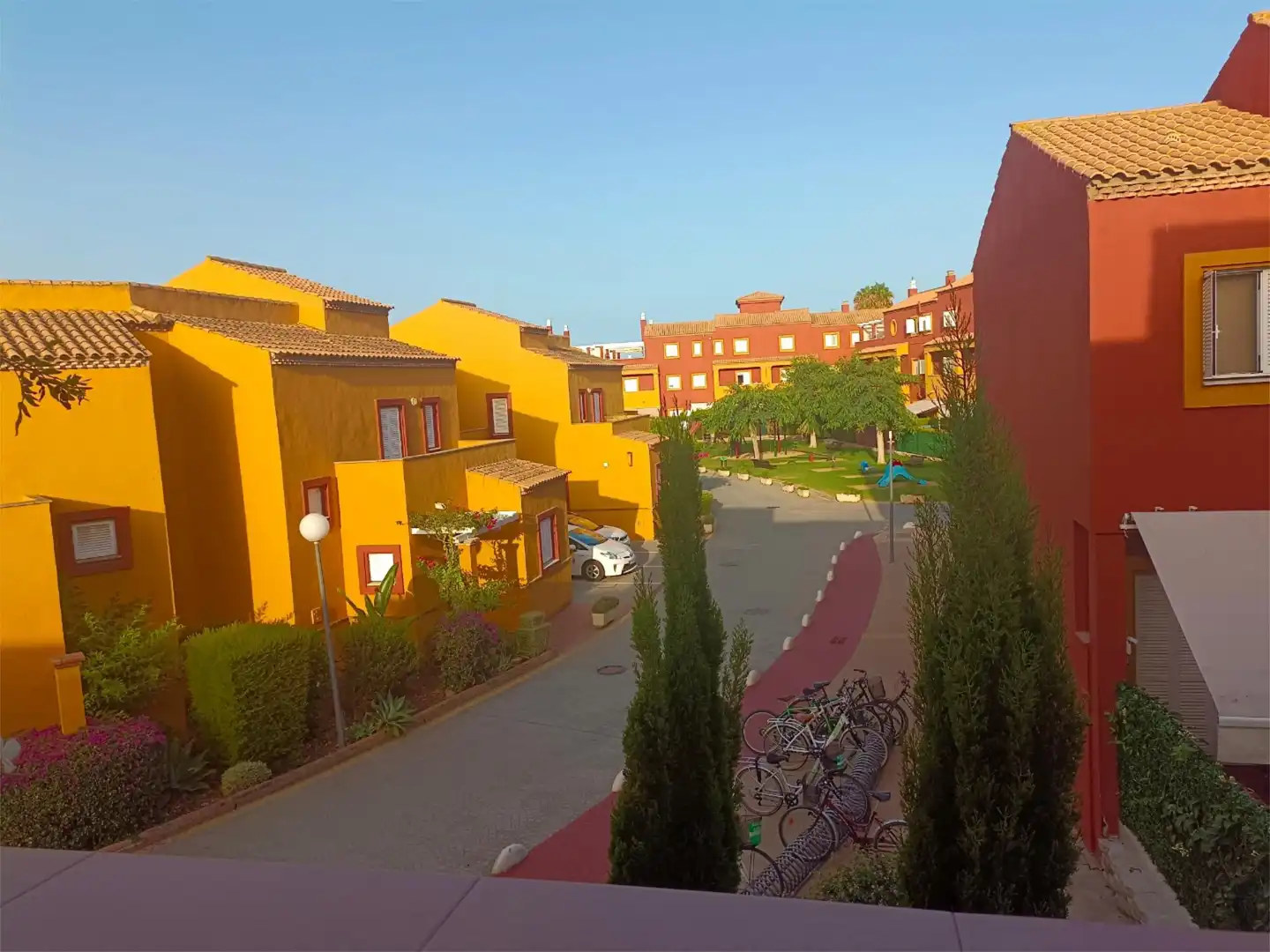 Casa adosada de lloguer a Avenida Juan Carlos I, 10, Costa Ballena - Largo Norte Casa adosada de lloguer a Avenida Juan Carlos I, 10, Costa Ballena - Largo Norte