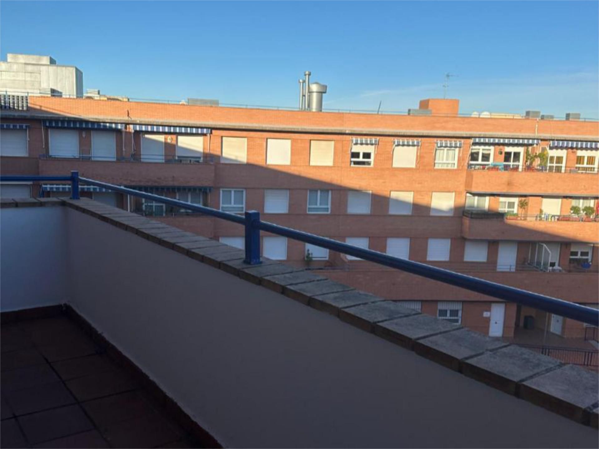 Vista exterior de Pis de lloguer en Ciudad Real Capital