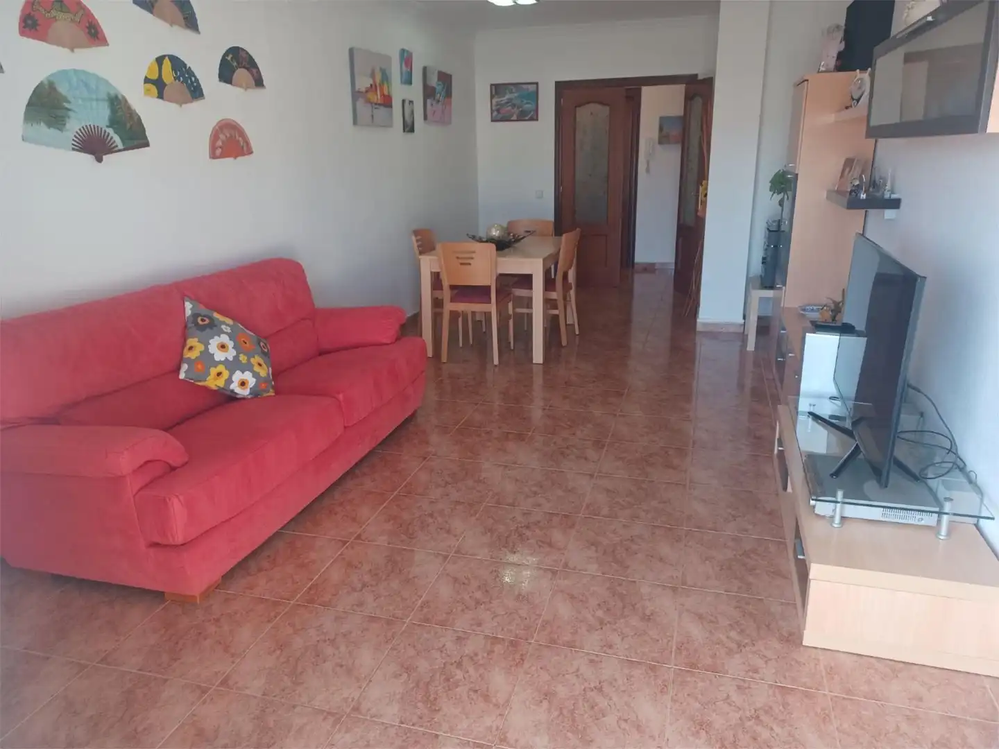Piso en venta en Carrer Jaume I, 6, Nucli Antic Sala de estar de Piso en venta en Cunit con Terraza
