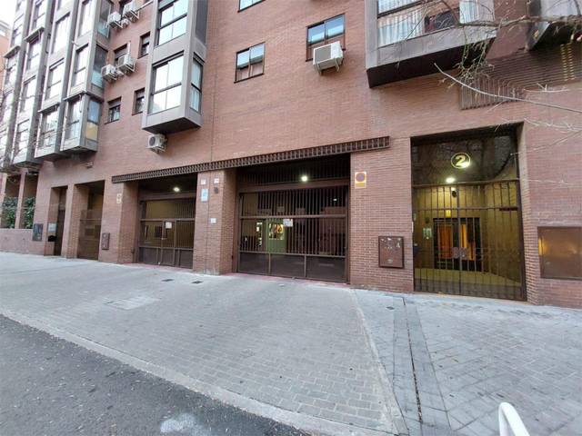 Garaje en Venta en Calle del Majuelo, 4 en Acacias