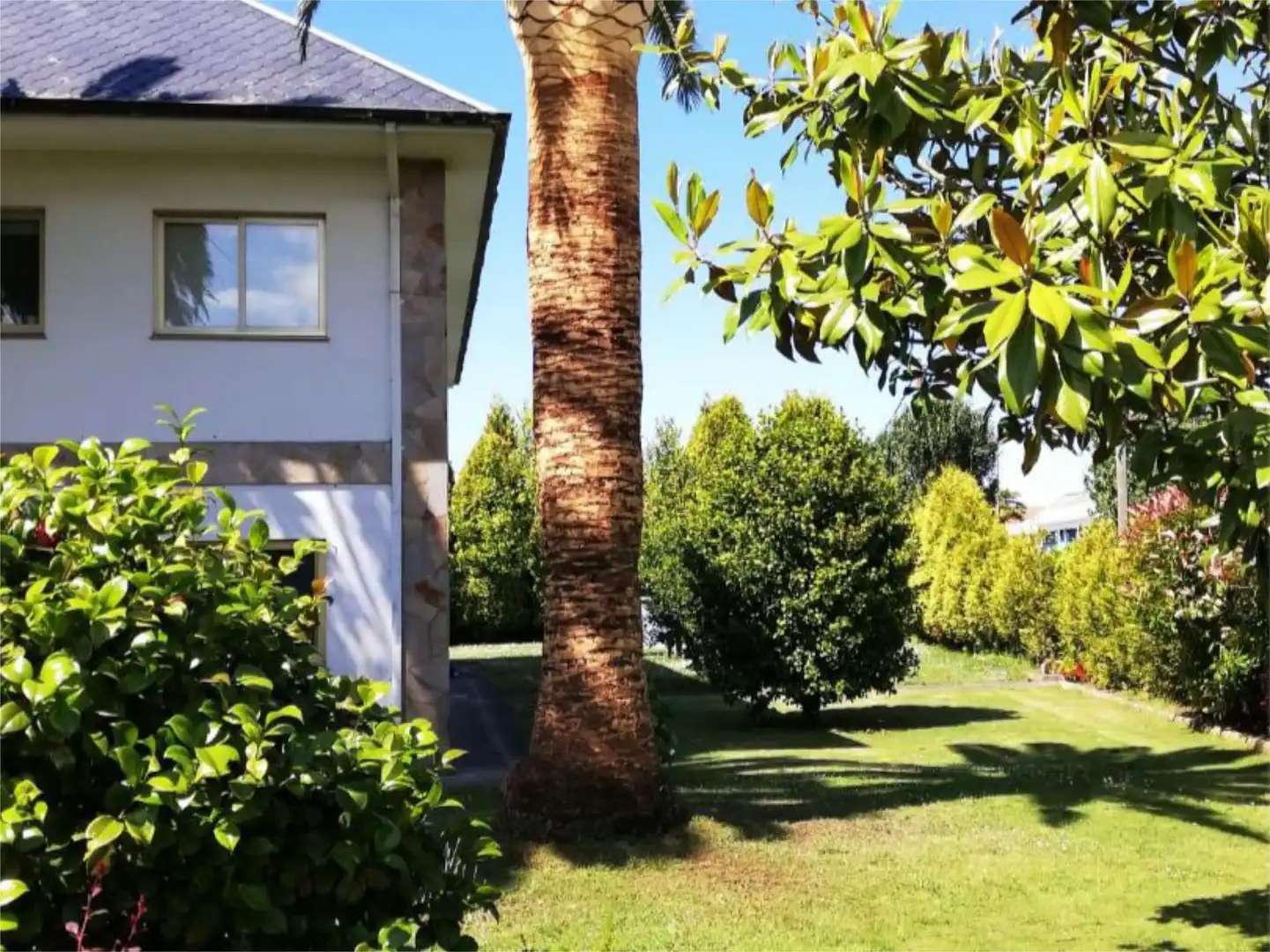 Casa o xalet en venda a Lugar Costa, 26, Sada (A Coruña) Jardí de Casa o xalet en venda en Sada (A Coruña) amb Terrassa i Balcó