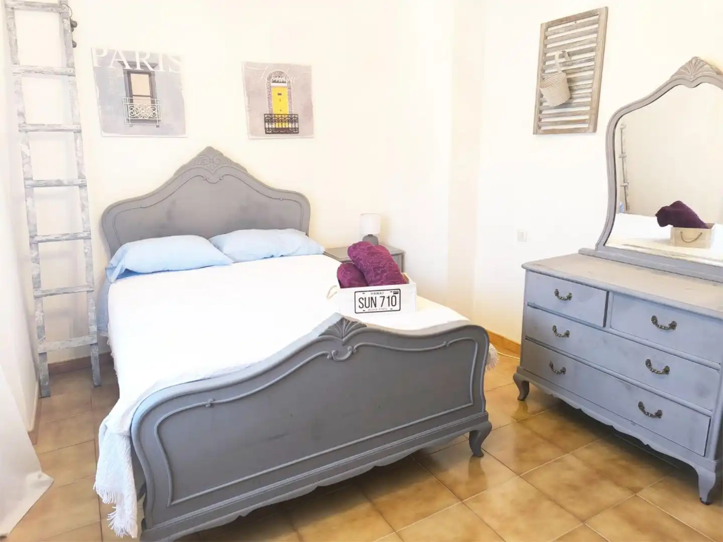 Casa o xalet en venda a Lugar Costa, 26, Sada (A Coruña) Dormitori de Casa o xalet en venda en Sada (A Coruña) amb Terrassa i Balcó