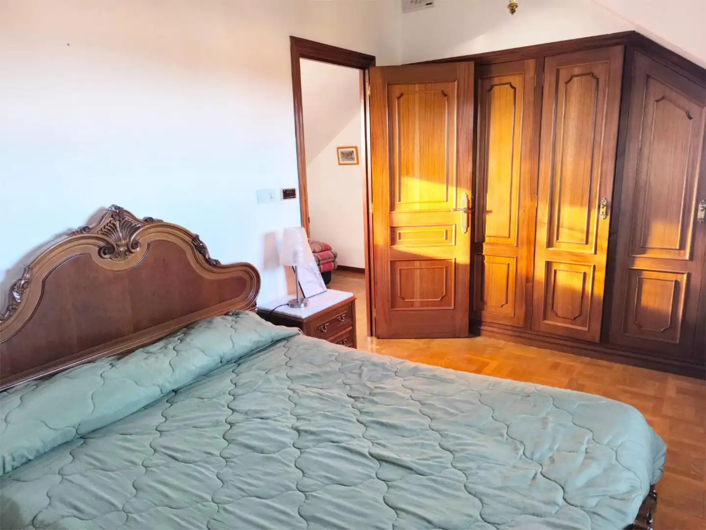 Casa o xalet en venda a Lugar Costa, 26, Sada (A Coruña) Dormitori de Casa o xalet en venda en Sada (A Coruña) amb Terrassa i Balcó