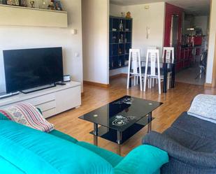 Living room of Flat to share in  Logroño  with Heating, Parquet flooring and Furnished