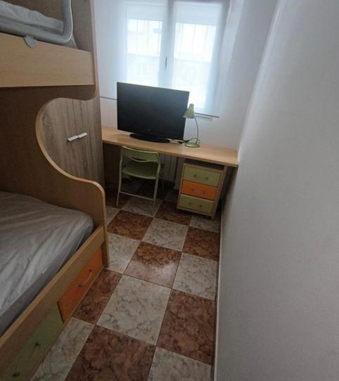 Flat to share in Calle San Eudaldo, 3, Ambroz, Madrid - image 2 Photo 2 of Flat to share in Calle San Eudaldo, 3, Ambroz, Madrid